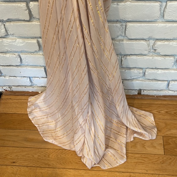 Urban Outfitters Kimchi Blue Gold Thistle Sparkle Metallic Wrap Maxi Dress 6 - Picture 10 of 13